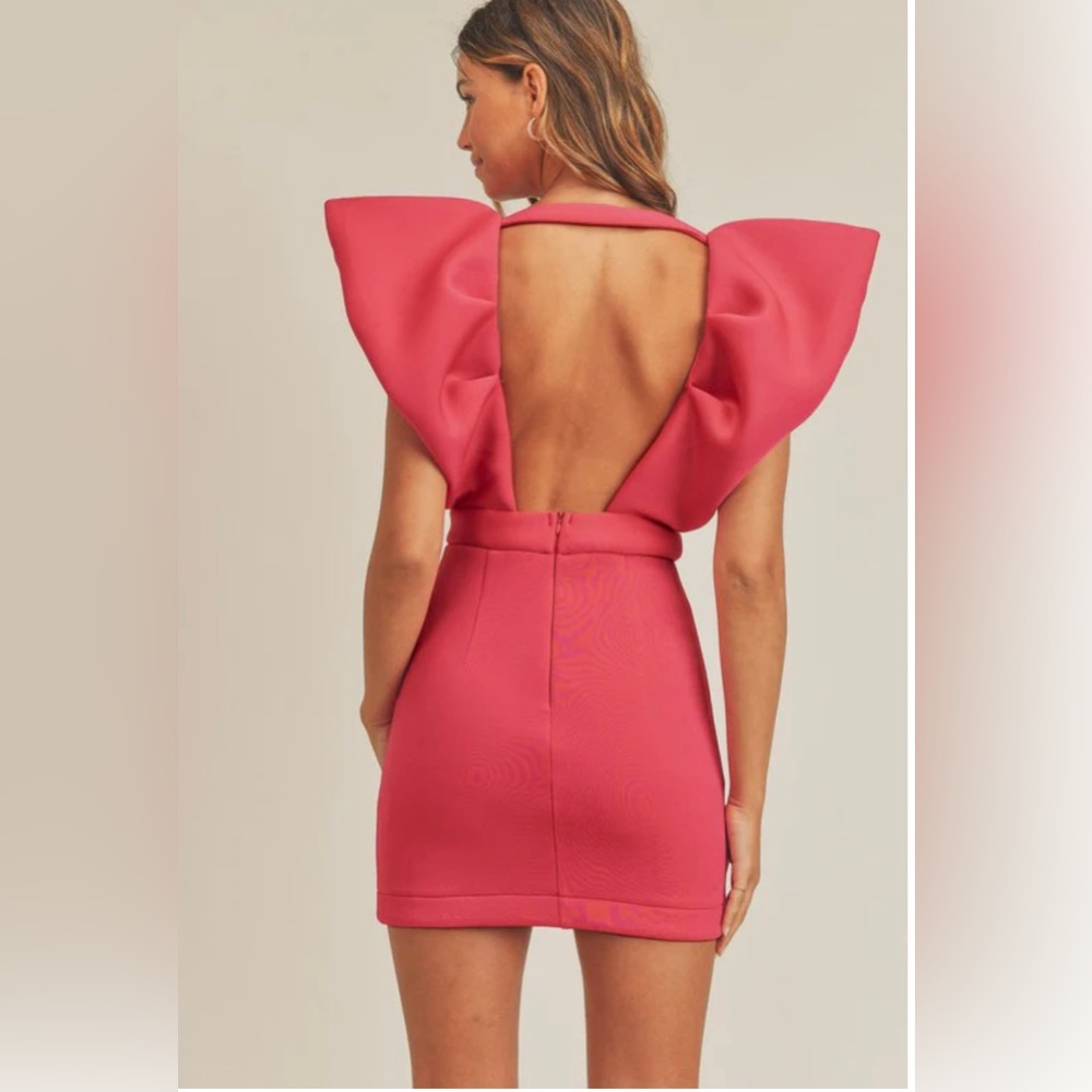 Boutique- Hot pink Mini dress backless with ruffle sleeves